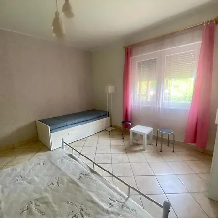 An-ta Nyaralo Holiday home *