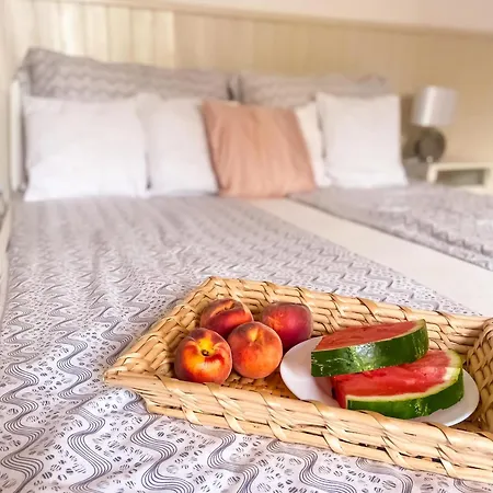 An-ta Nyaralo 別荘 *