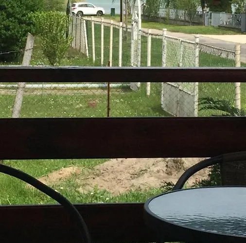 An-ta Nyaralo 別荘