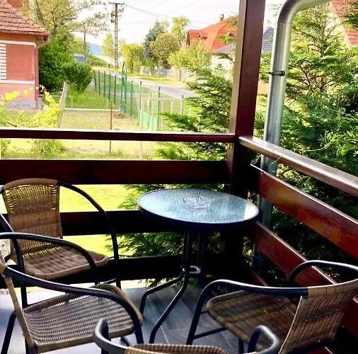 別荘 An-ta Nyaralo Fonyód