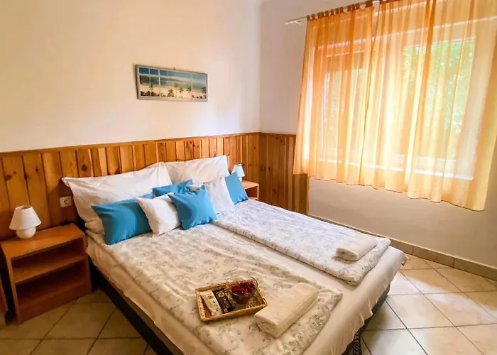 An-ta Nyaralo Holiday home